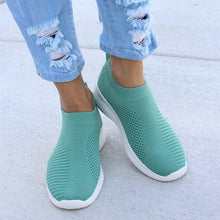 Load image into Gallery viewer, Vertvie Plus Size 35-43 Women Walking Shoes 2019 Fashion Slip On Sock Mesh Female Sneakers Flat Casual Shoes Jogging Hot Sale